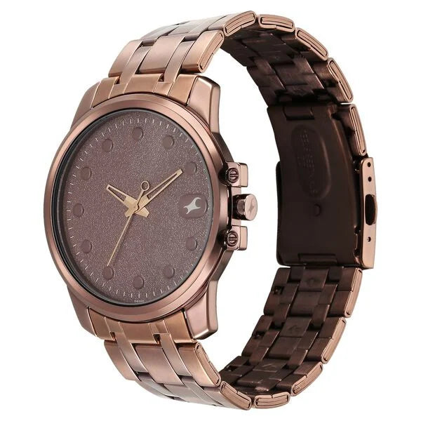 Fastrack 3314QM02F men's analog watch featuring a classic black dial, gold-tone stainless steel case, and a stylish gold mesh strap. A sophisticated and modern timepiece for any occasion.