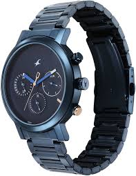 Fastrack 3287KM08 men's analog watch with a striking grey dial, black stainless steel case, and a durable black leather strap. A sleek and modern timepiece that combines bold style with comfort.