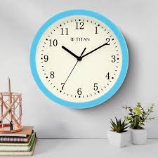 TITAN WALL CLOCK NTW0060PA02A
