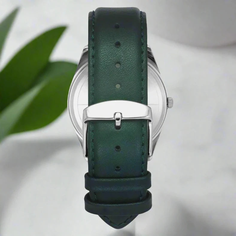 Strap View Of TIMEX TWTG10407 Analog Watch for Men with Silver and White Dial, Stainless Steel Bracelet, and Sporty Design