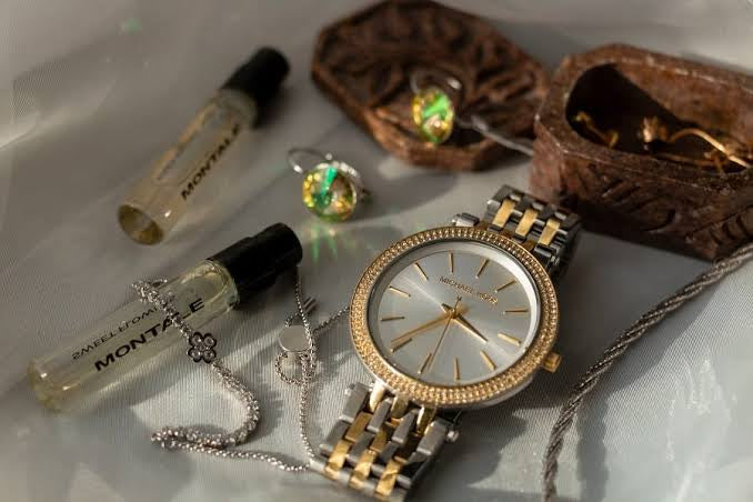 Michael Kors watches featuring elegant and stylish designs for men and women. Michael Kors watches featuring elegant and stylish designs for men and women.