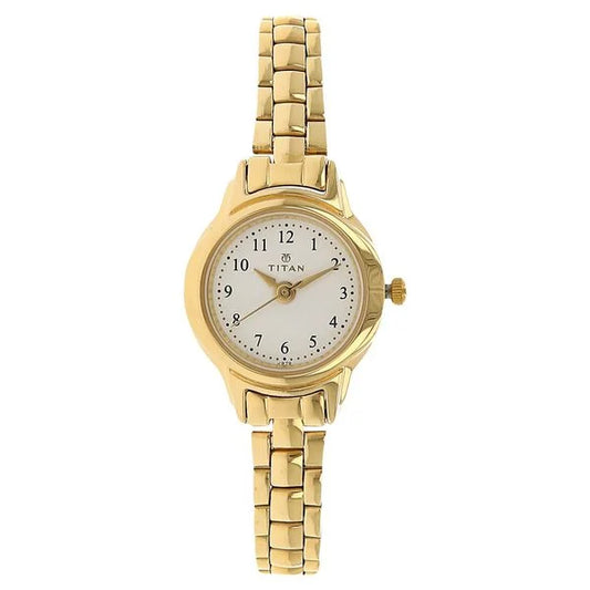 Titan Quartz Analog White Dial Stainless Steel Strap Watch for Women nt2401ym01 Women's Watch