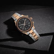 TITAN NT1733KM03 Titan Men's Metropolitan Luxe: Multifunction Black Dial with Two-Tone Stainless Steel Bracelet Watch