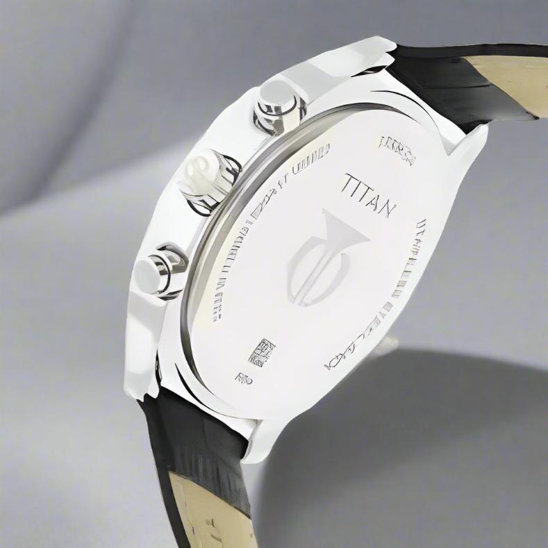 TITAN 1733KL01